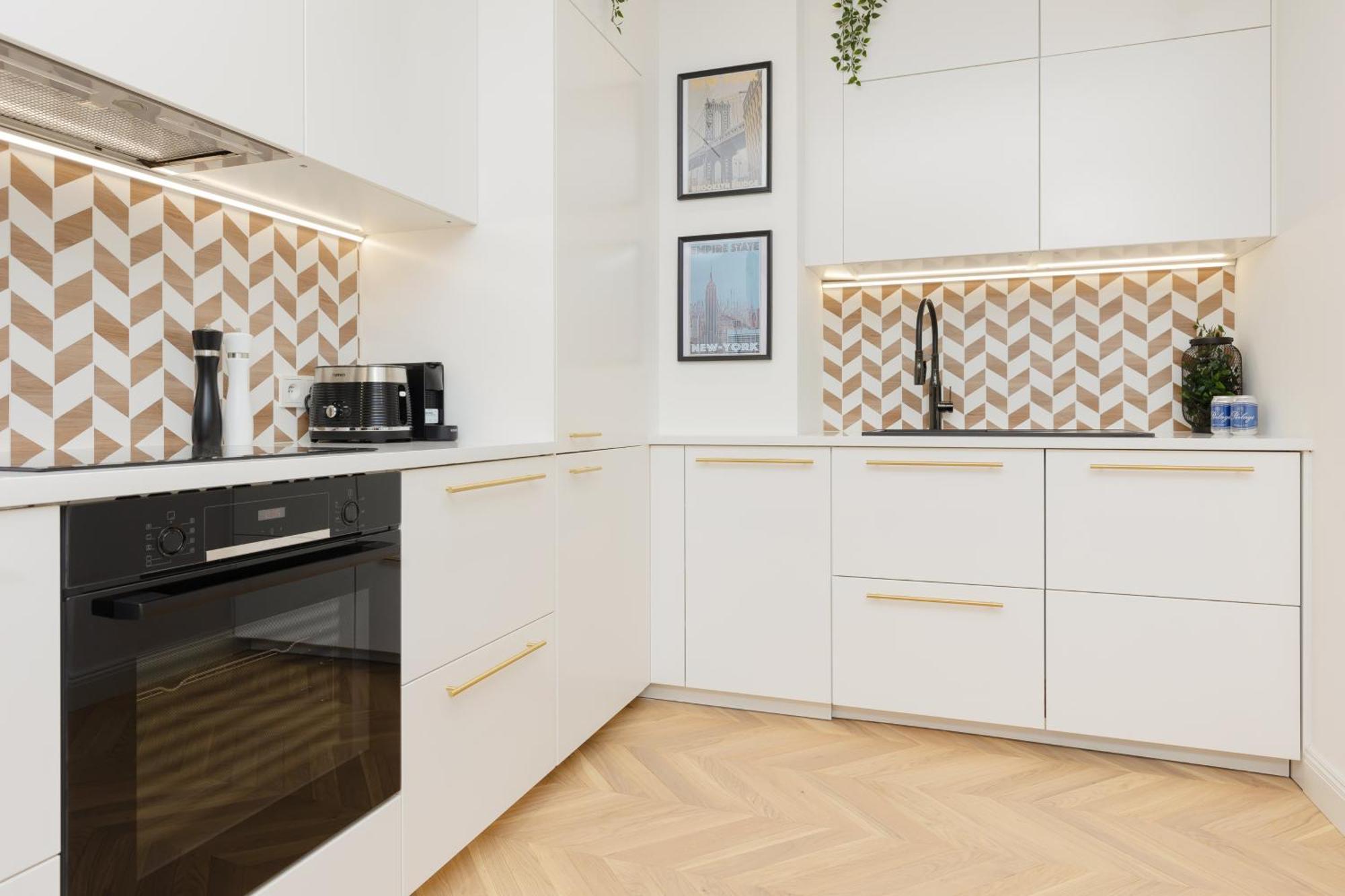 Mennica Lux Centre By Renters Prestige